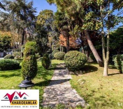 باغ- ویلای کهنه ساخت و گران قیمت در استانبول